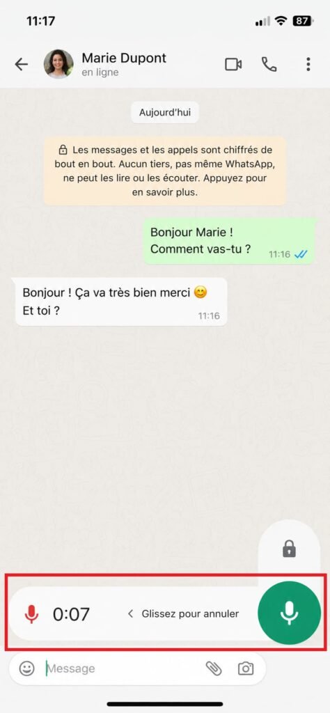 Icône micro maintenue avec l'enregistrement en cours